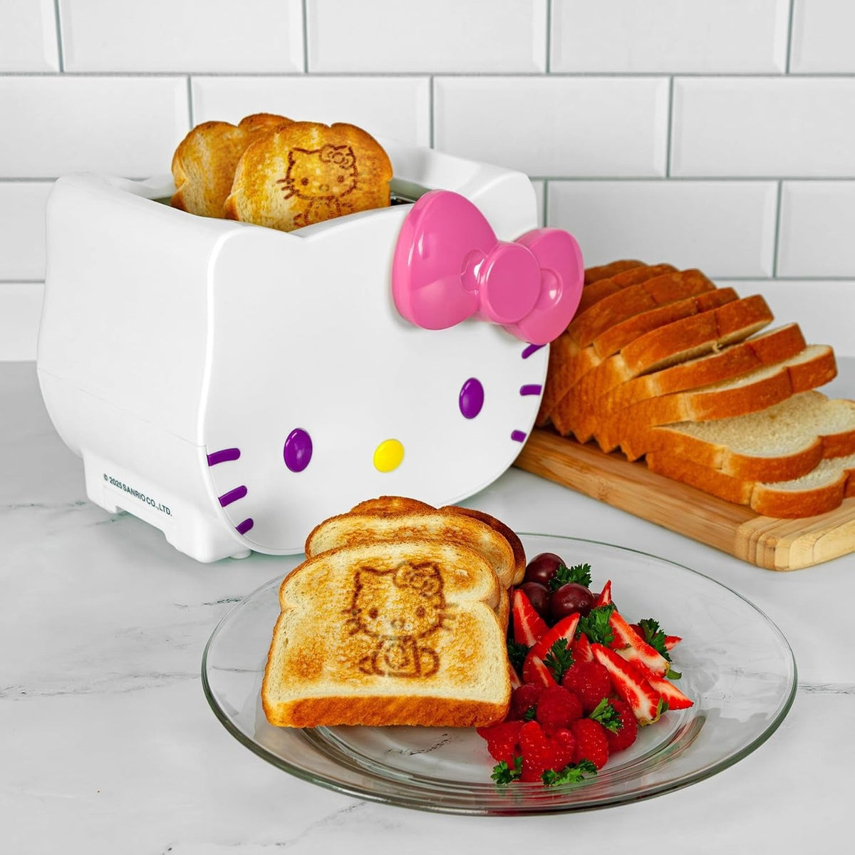 Hello Kitty Deluxe 3D Character Toaster