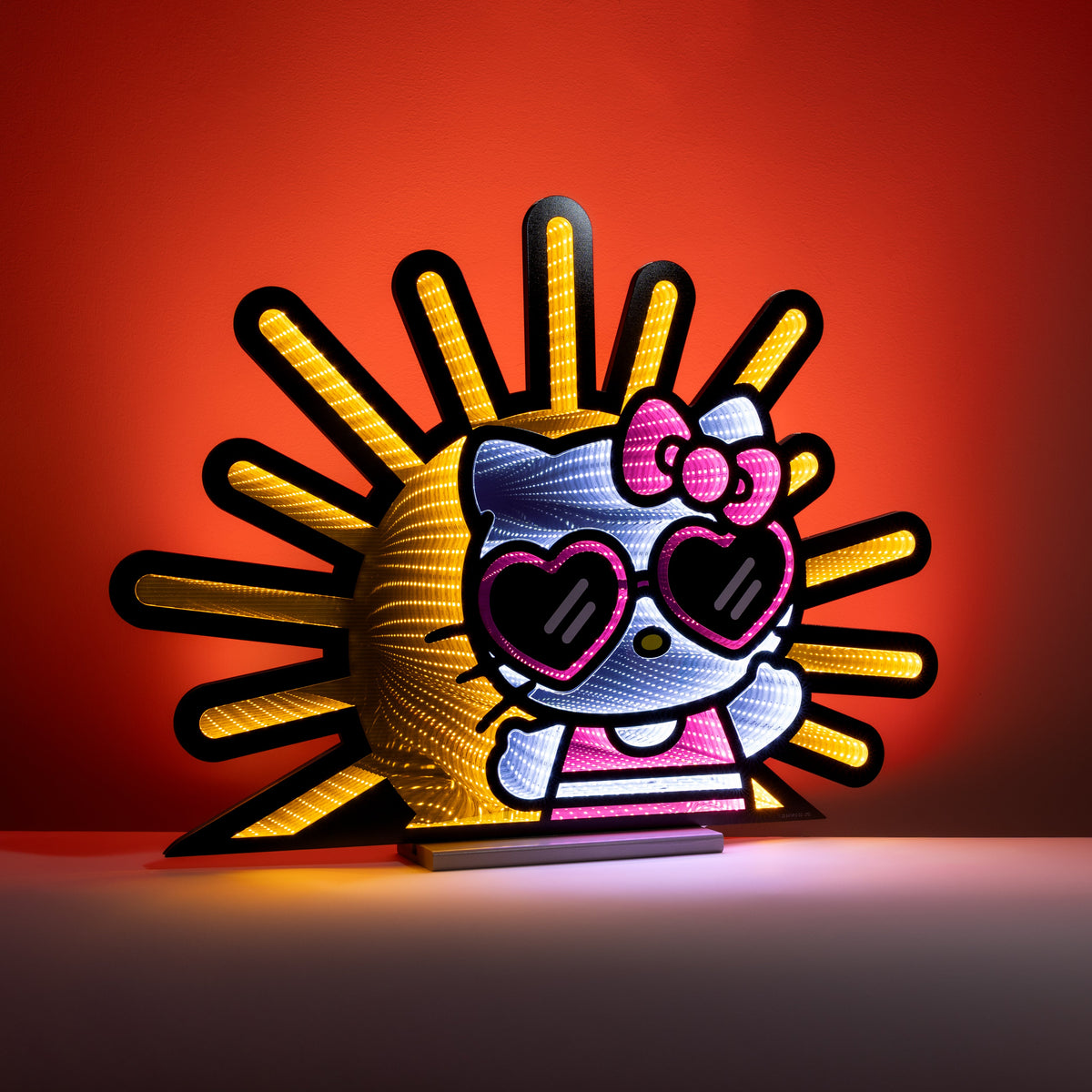 Hello Kitty 24.5 Inch Sunshine Ekkolight Infinity Light