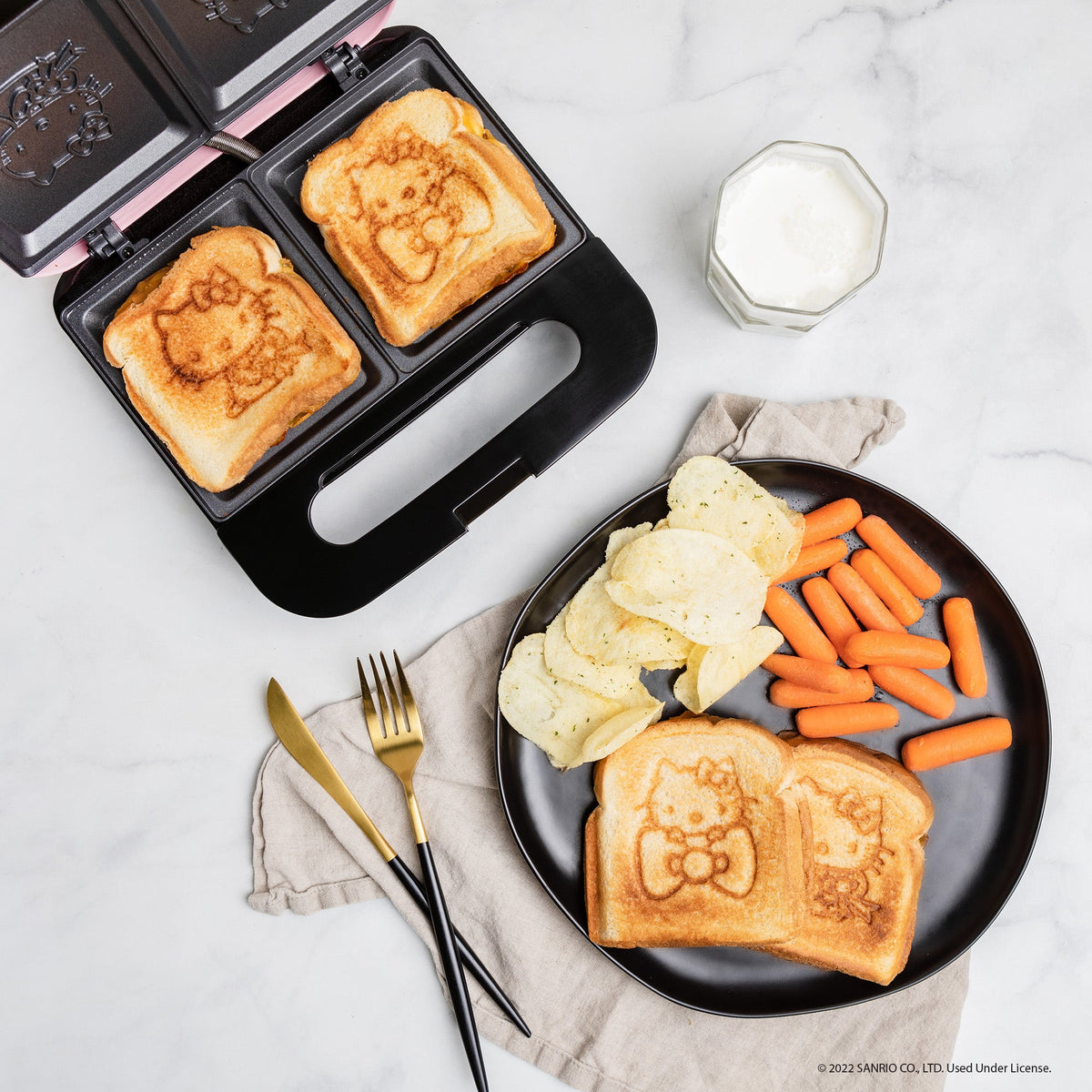 Hello Kitty Pink Bow Sandwich Maker