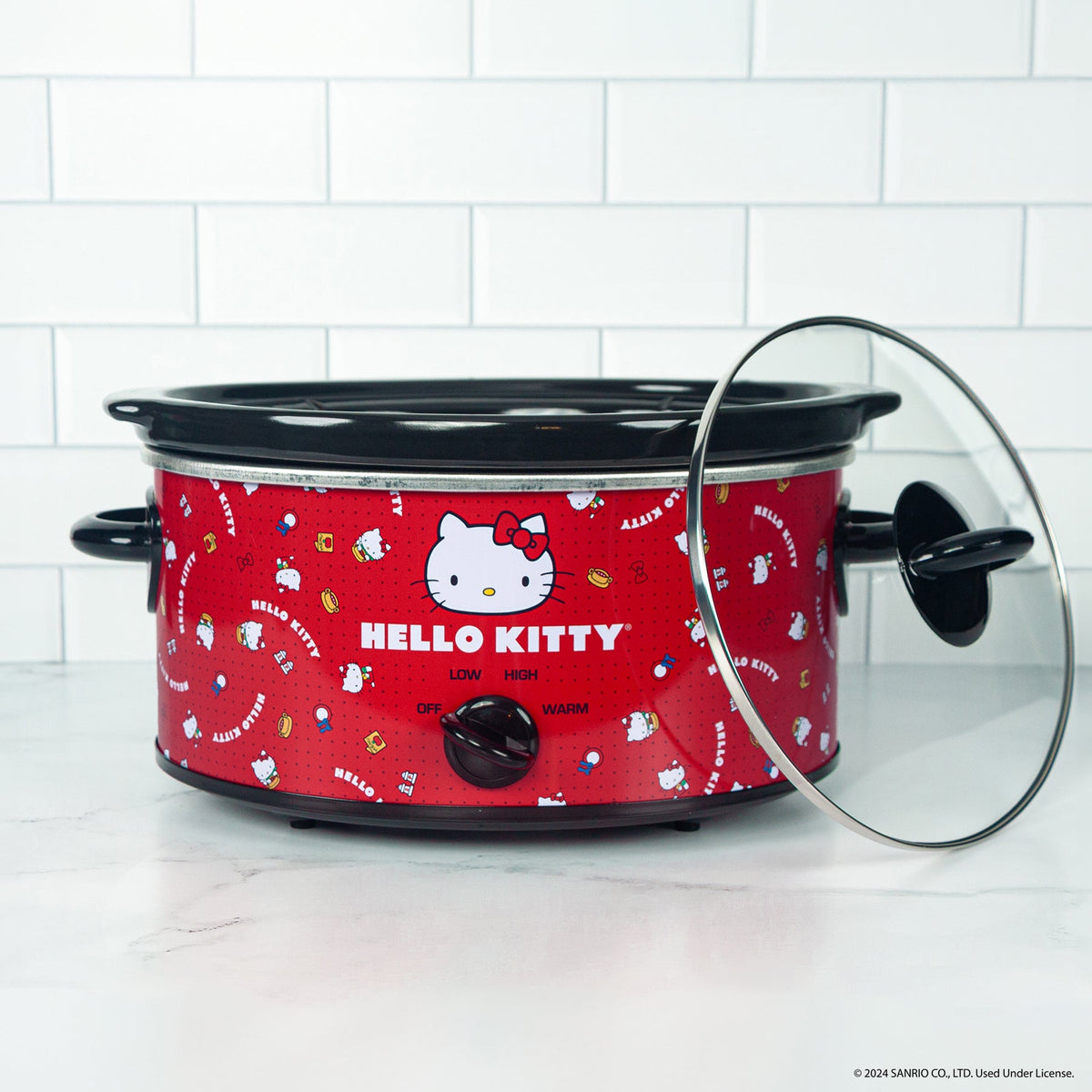 Hello Kitty 5 Quart Slow Cooker with Removable Stoneware Insert