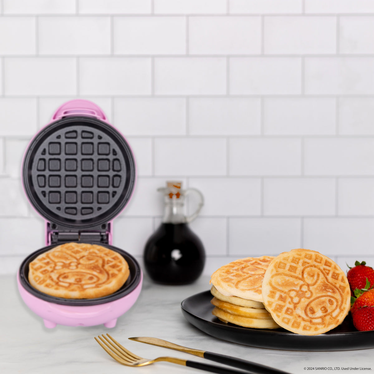 My Melody Compact Non-Stick Mini Waffle Maker