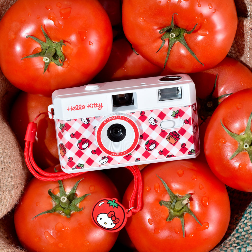 Hello Kitty Tomatoes FC-11 35mm Film Camera