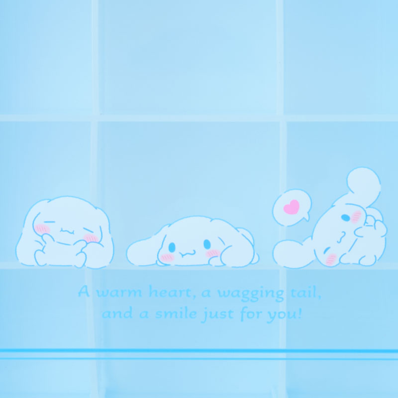 Cinnamoroll Strike A Pose Collectibles Storage Case
