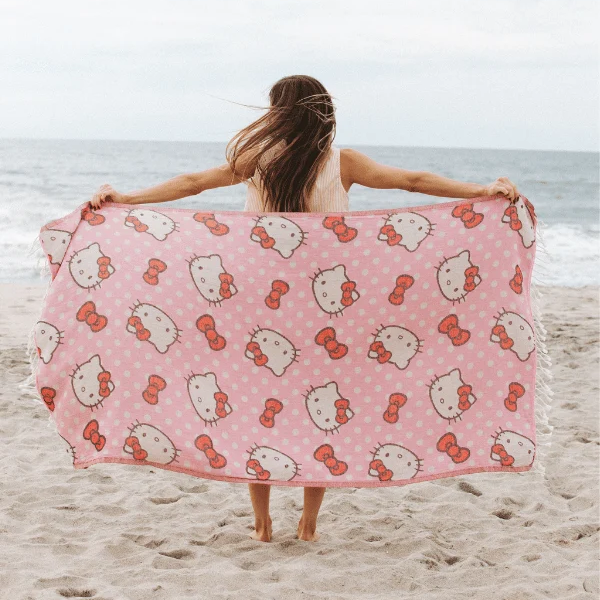 Hello Kitty x Sand Cloud Beach Towel (Dots)