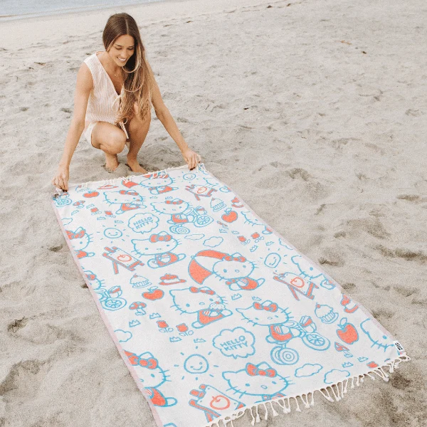 Hello Kitty Sand Cloud Organic Cotton Beach Towel, Play Day