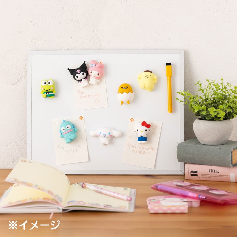 Hello Kitty Mini 3D Mascot Magnet